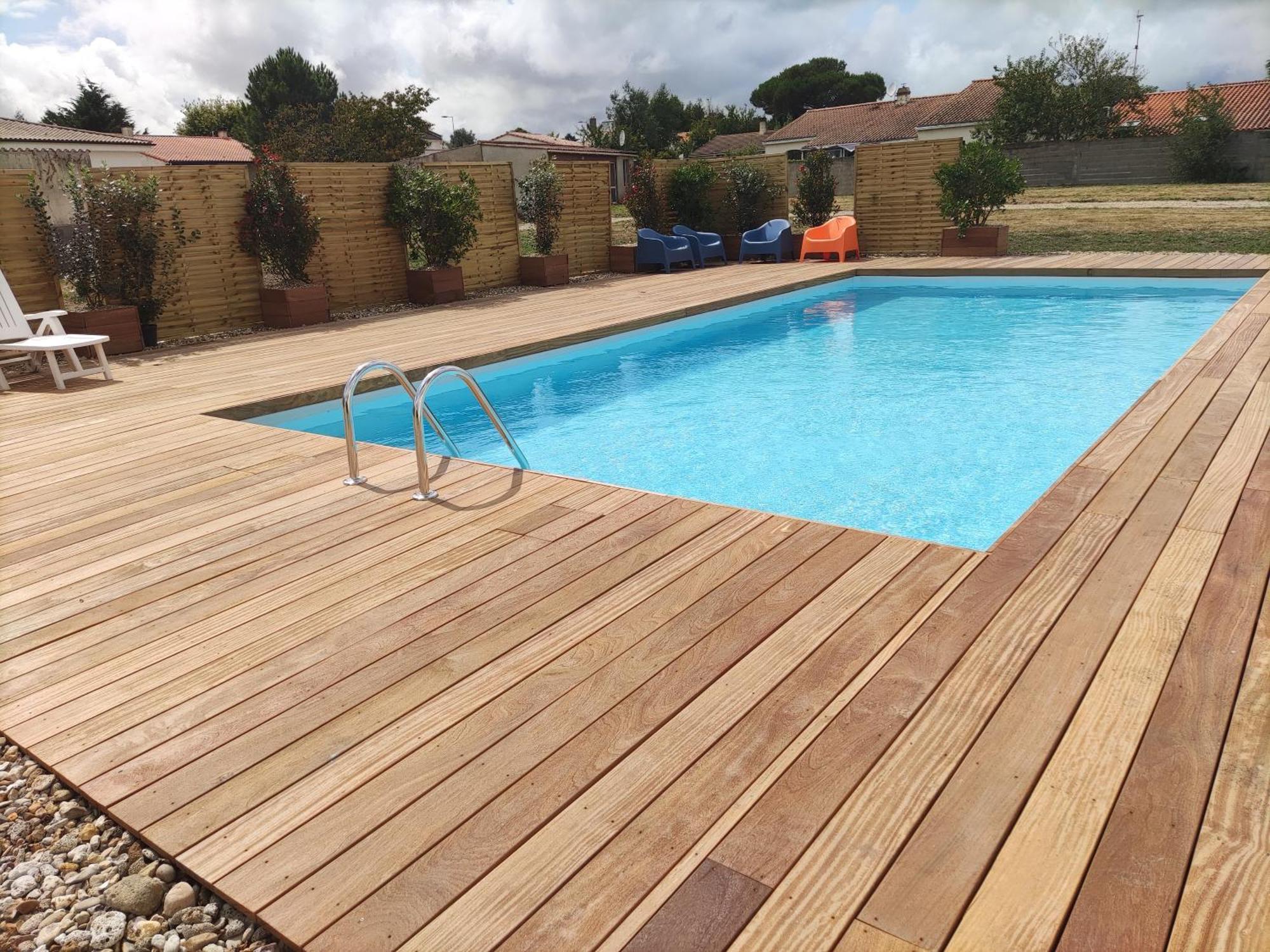 Maison Avec Piscine Privee, Proche Plage Avrille  Exterior photo